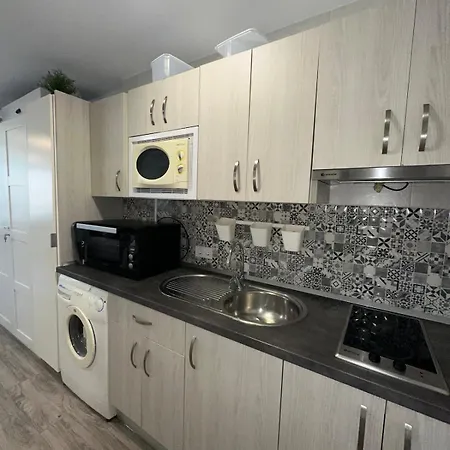 Spacious By The Sea Appartement